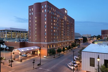 President Abraham Lincoln Springfield - DoubleTree by Hilton