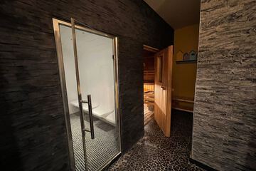 Steam room