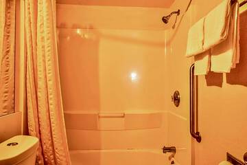 Photo 36