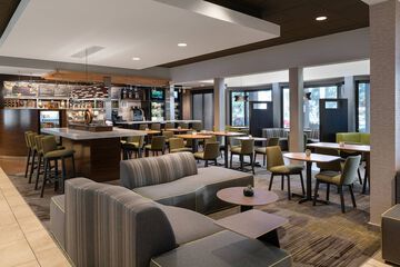 Hotel Interior 9 of 29