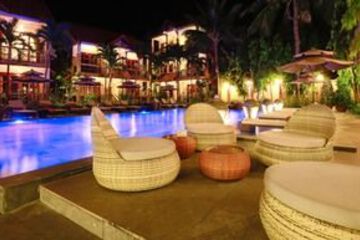 Hotel Lounge