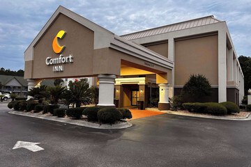 Comfort Inn Darien - North Brunswick