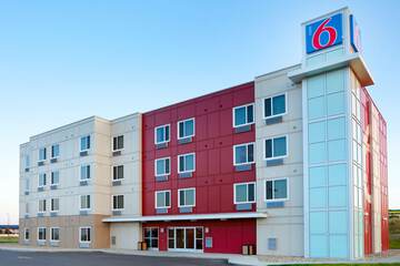 Motel 6 Swift Current SK