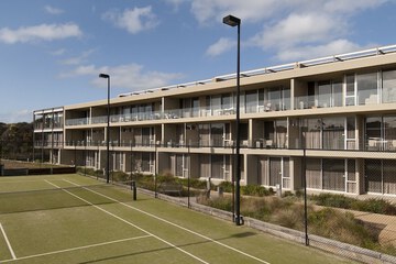 Tennis court