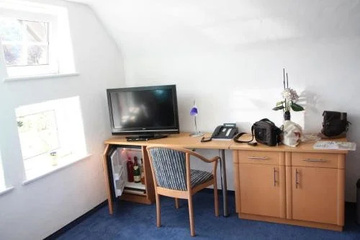 guest_rooms