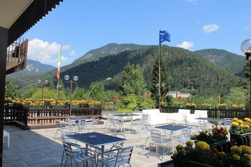BBQ/picnic area