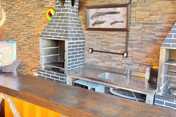 BBQ/picnic area