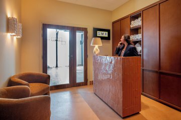 Spa reception