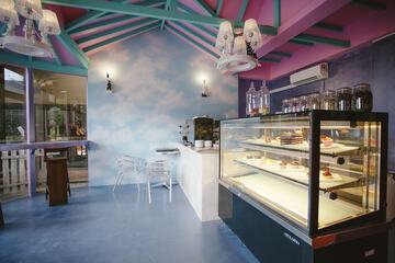 Coffee shop