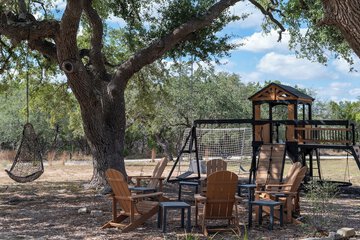 Children's play area - outdoor