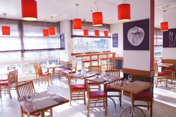 Food court