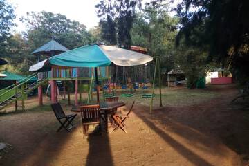 Children's play area - outdoor