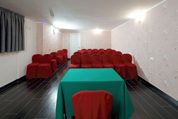 Meeting facility