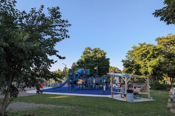 Children's play area - outdoor