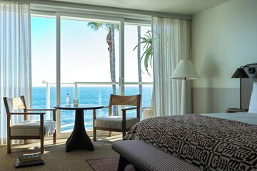 Beach/ocean view