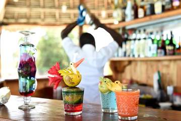 Poolside bar