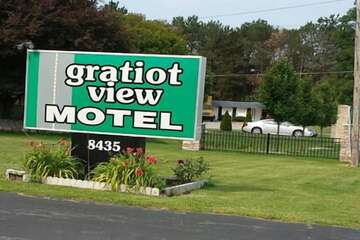 Gratiot View Motel