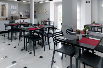 Coffee shop