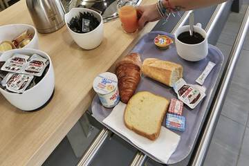 Breakfast buffet