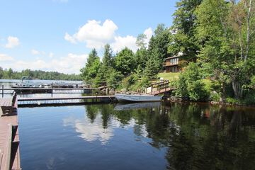 Dock