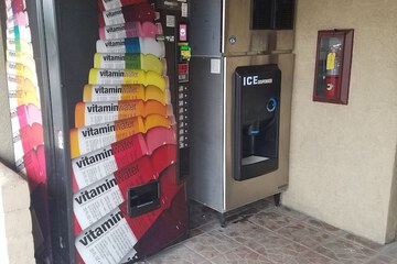 Vending machine