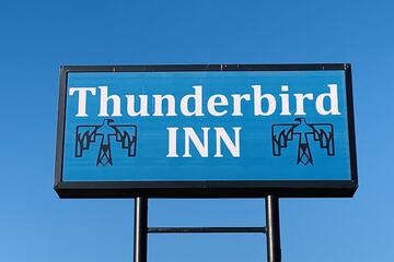 Thunderbird Inn