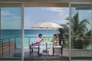 Couples dining
