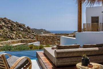 Beach/ocean view