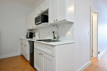 Private kitchenette