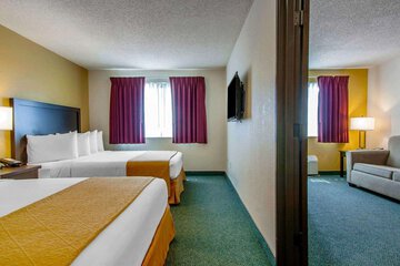 Room 30 of 37