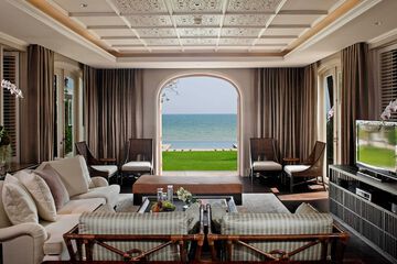 Beach/ocean view