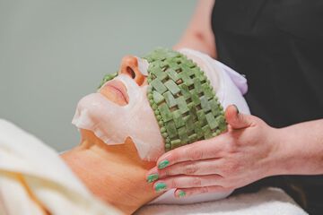 Facial