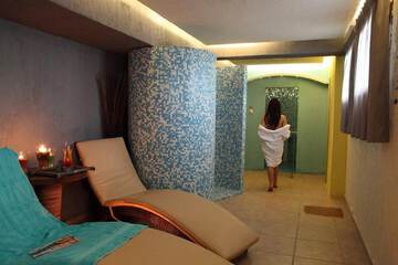 Steam room