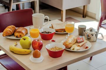 Breakfast buffet