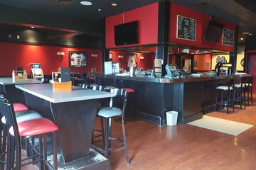 Sports bar