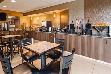 Breakfast/Coffee Service 15 of 19