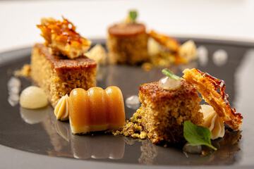 Dining 99 of 145