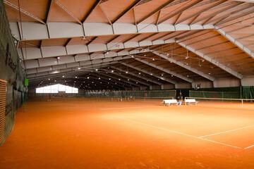 Sport court