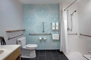 Room 32 of 56