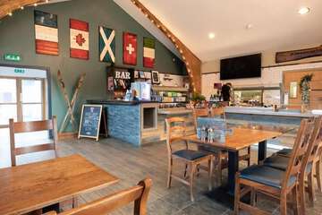 Cafe