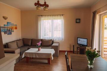 Photo 51