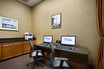 Business Center 42 of 47