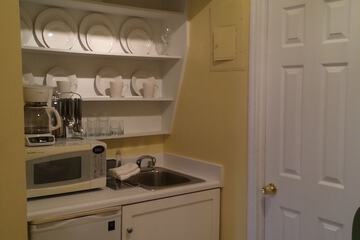 Private kitchenette
