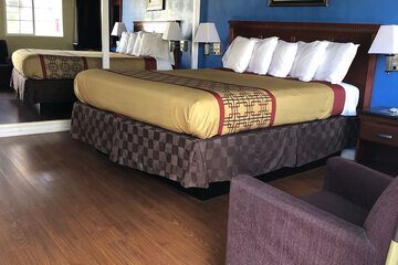 Encore Motel
