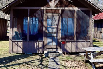 Room 36 of 146