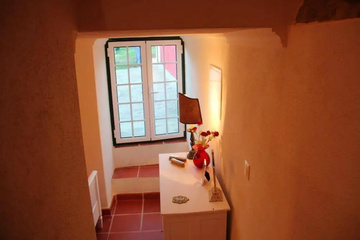 hotel_rooms