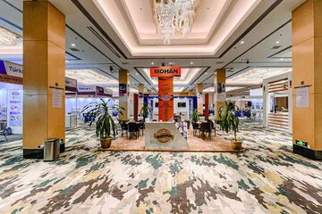 Banquet hall