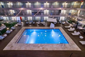 pool