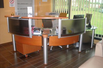 Concierge desk
