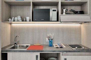 Private kitchenette
